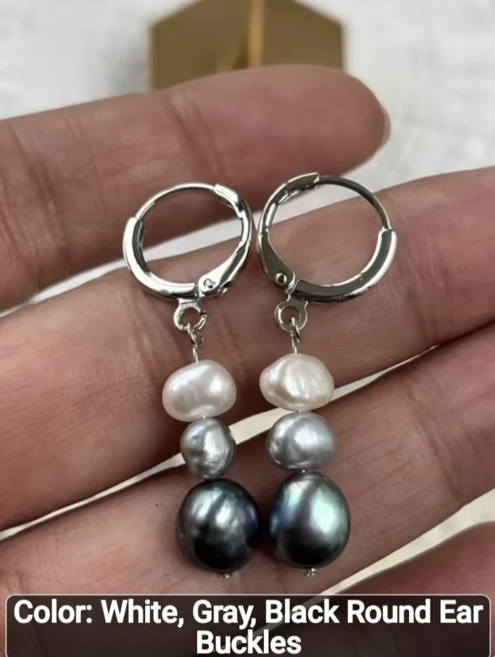 🩶🤍NEW🩶🤍 BEAUTIFUL!! TRI-COLOR Ombre FRESHWATER PEARL Dangle Earrings